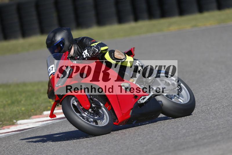 /45 15.09.2026  Trackday Domi Aegerter Trackday ADR/Gruppe rot/107